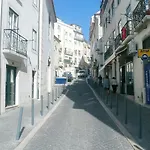 • Downtown • 3 Bedrooms • Balcony * Lisbon