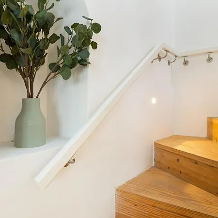 • Downtown • 3 Bedrooms • Balcony * Lisbon