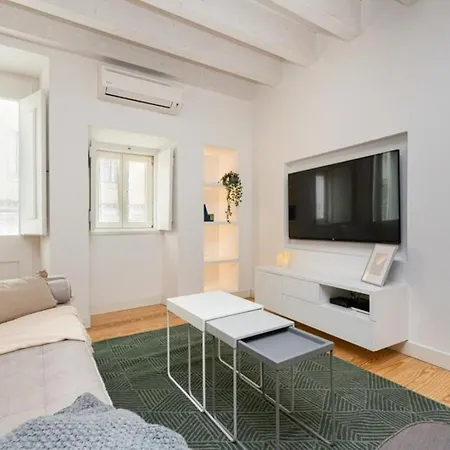 • Downtown • 3 Bedrooms • Balcony Lejlighed Lisboa