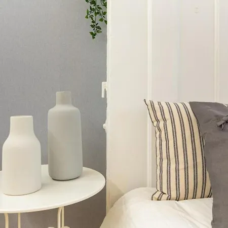 Lejlighed • Downtown • 3 Bedrooms • Balcony *