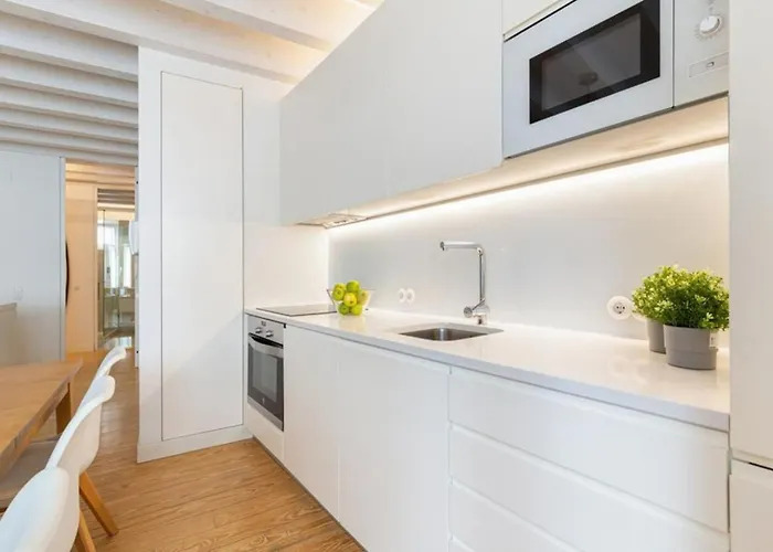 Apartment • Downtown • 3 Bedrooms • Balcony